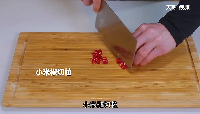 蒜苗炒牛肉做法步骤：5