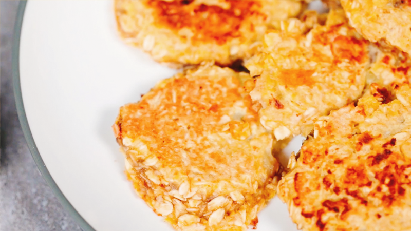 低脂香蕉燕麦饼