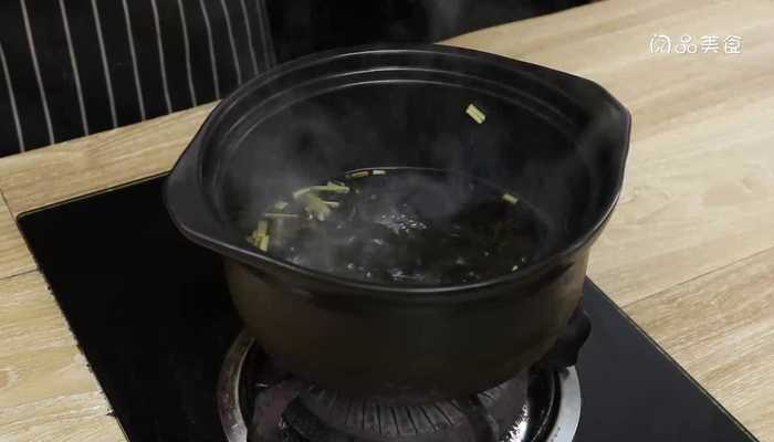 益母草泡红枣做法步骤：4