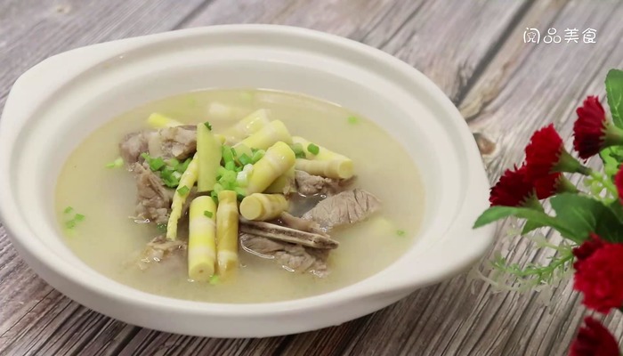 甜笋骨头汤