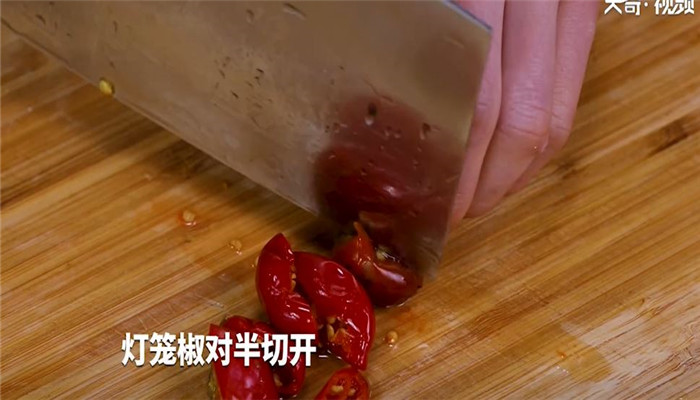 泡椒黄喉做法步骤：7