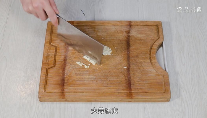 螃蟹做法步骤：4