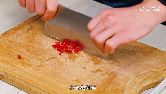 醉蟹钳做法步骤：7