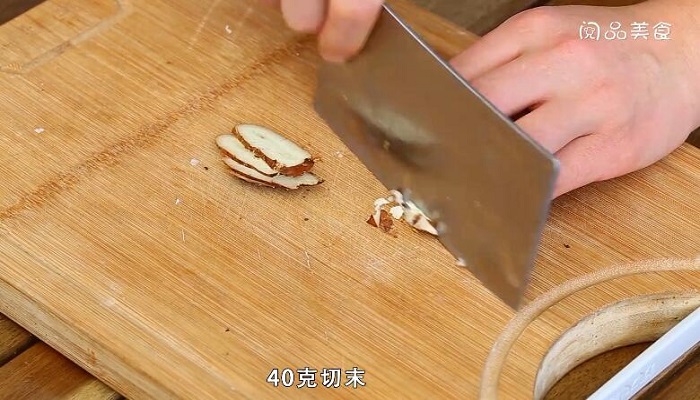 沙姜鸡做法步骤：3