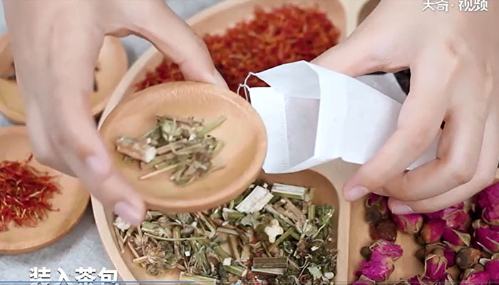 红花益母茶做法步骤：2