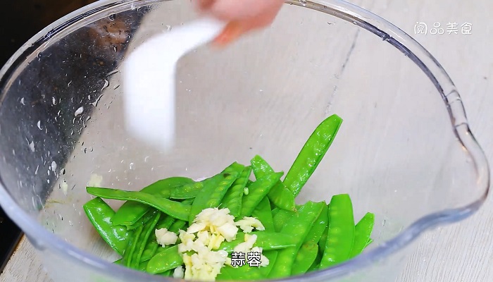 荷兰豆凉拌做法步骤：6