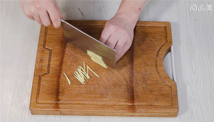 腌制酸辣包菜做法步骤：4