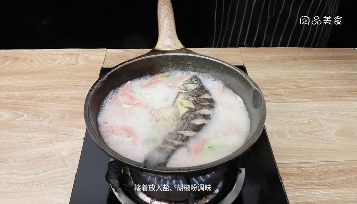 鲫鱼汤做法步骤：9
