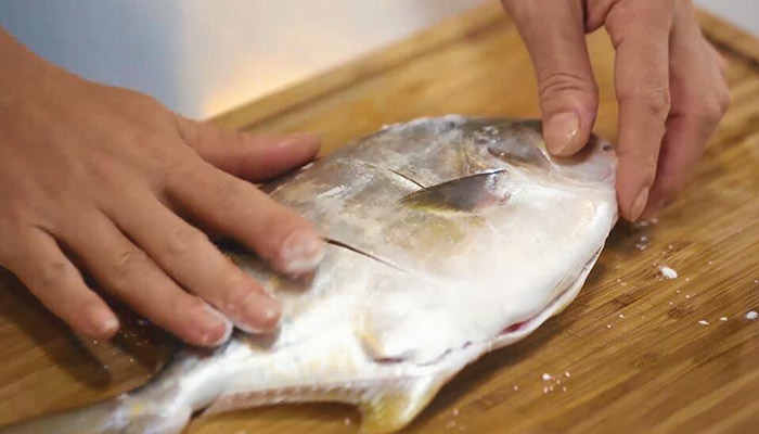 大鹅炖萝卜做法步骤：9