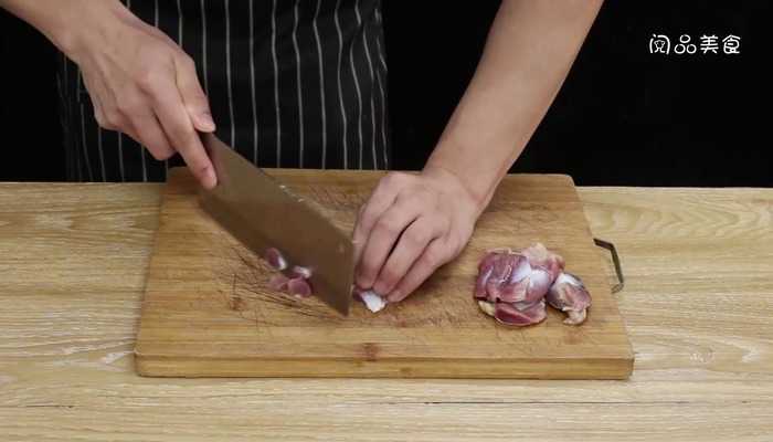 五香鸡胗做法步骤：2