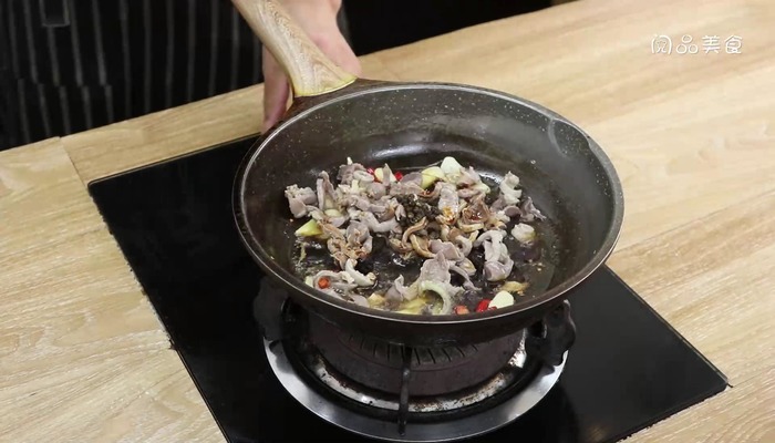 剁椒辣炒鸡胗做法步骤：10