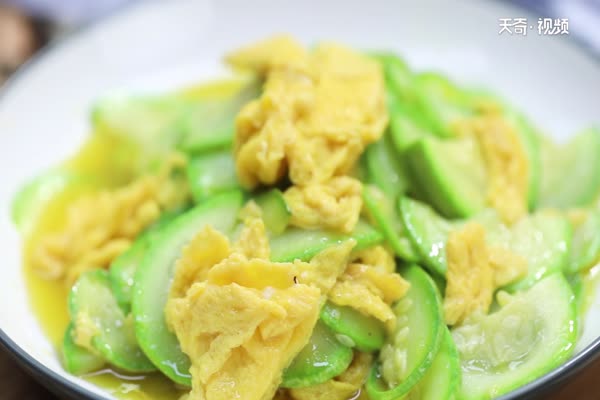 枸杞叶炒香干做法步骤：6