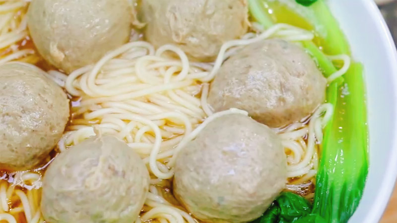 牛肉丸子面