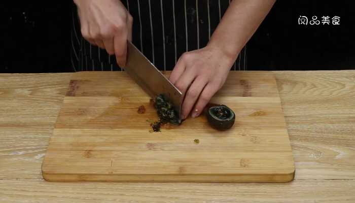 皮蛋粥做法步骤：4