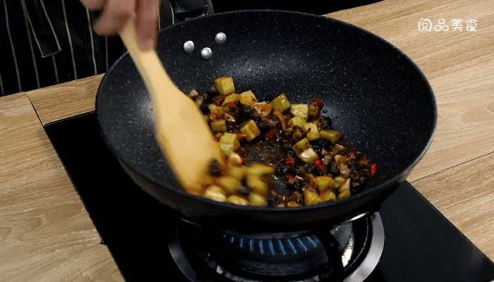 爆炒田螺肉做法步骤：10