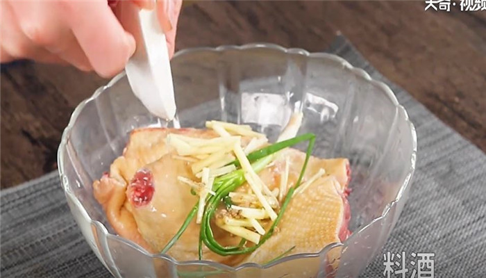 豫章酥鸭做法步骤：3