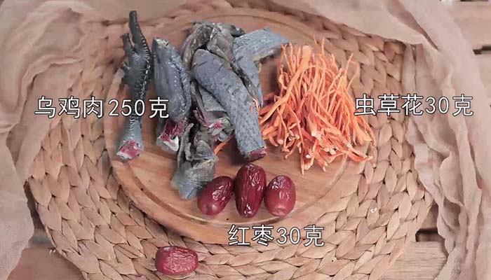 糖醋蒜做法步骤：1