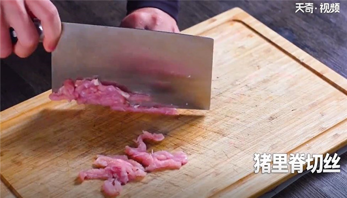 豆芽炒粉丝做法步骤：3