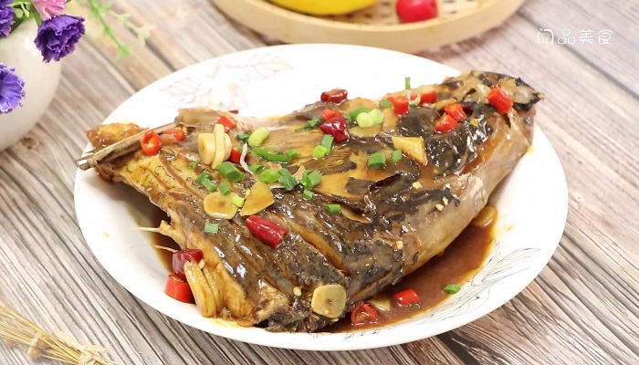 红烧鱼头