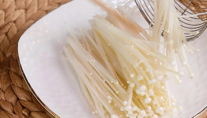 木瓜炒芹菜做法步骤：6