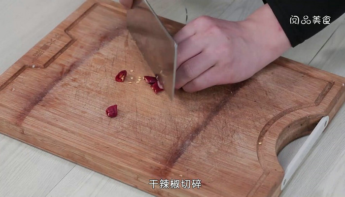 凉拌蒜苔做法步骤：4