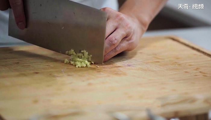 咸蛋豆腐羹做法步骤：5