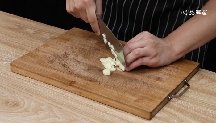 奶油蘑菇汤做法步骤：5