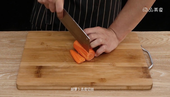 黄鱼汤做法步骤：4