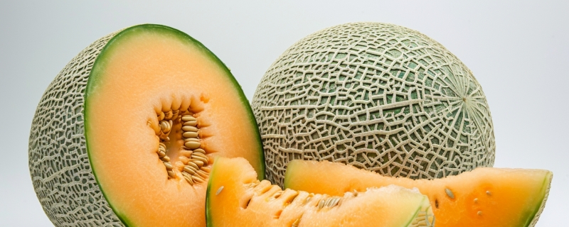 香瓜里面的瓤可以吃吗
