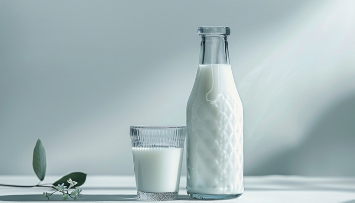 牛奶和什么一起吃有好处