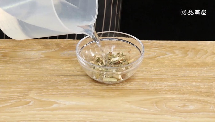 益母草粥做法步骤：2