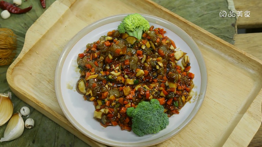 宝宝虾仁馄饨馅做法步骤：7