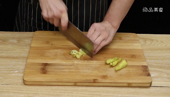 香辣鸡爪做法步骤：5