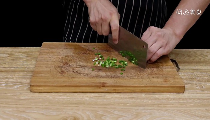 牛肉炖柿子做法步骤：4