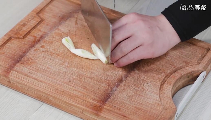 青红椒牛肉做法步骤：7