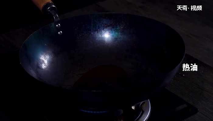 秋葵鸡丁做法步骤：6