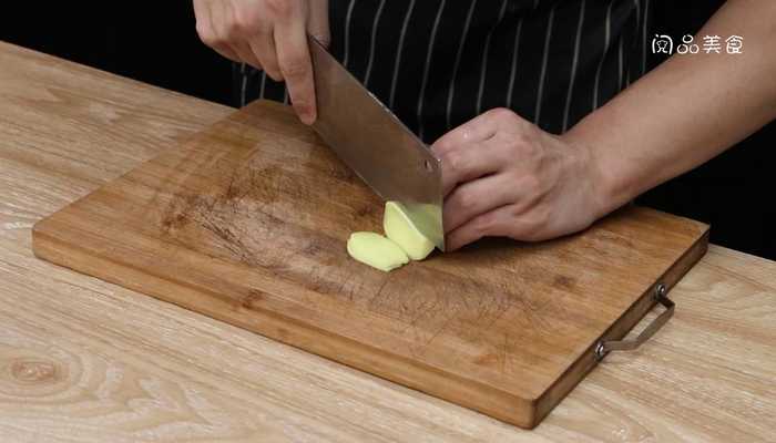 三黄鸡做法步骤：3