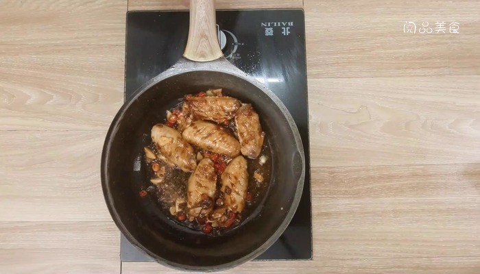 香辣鸡翅做法步骤：10
