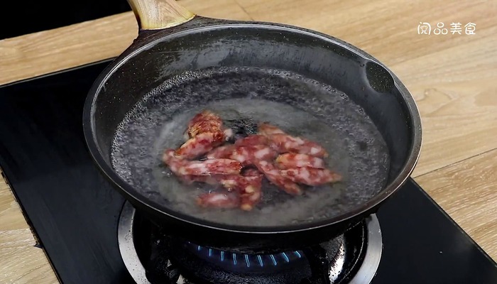 韭黄炒腊肠做法步骤：7